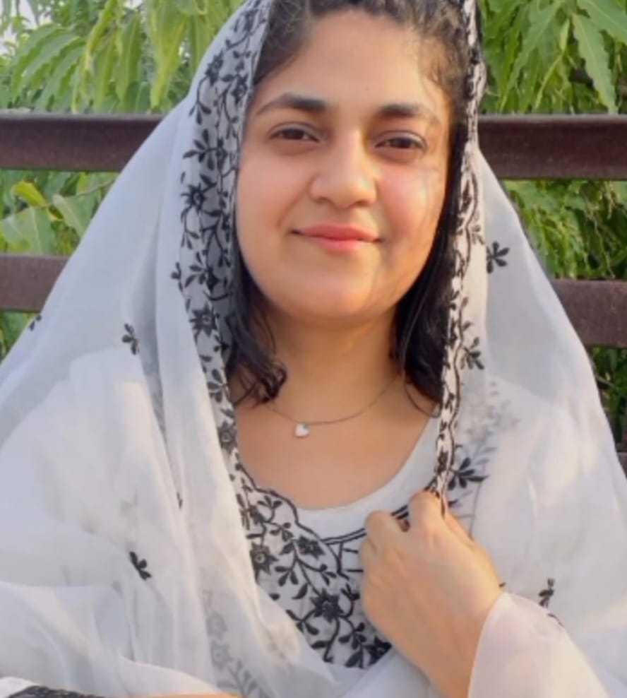 Miss Tavassar khan